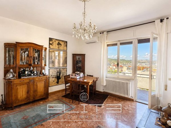 appartamento in vendita ad Ancona in zona Vallemiano