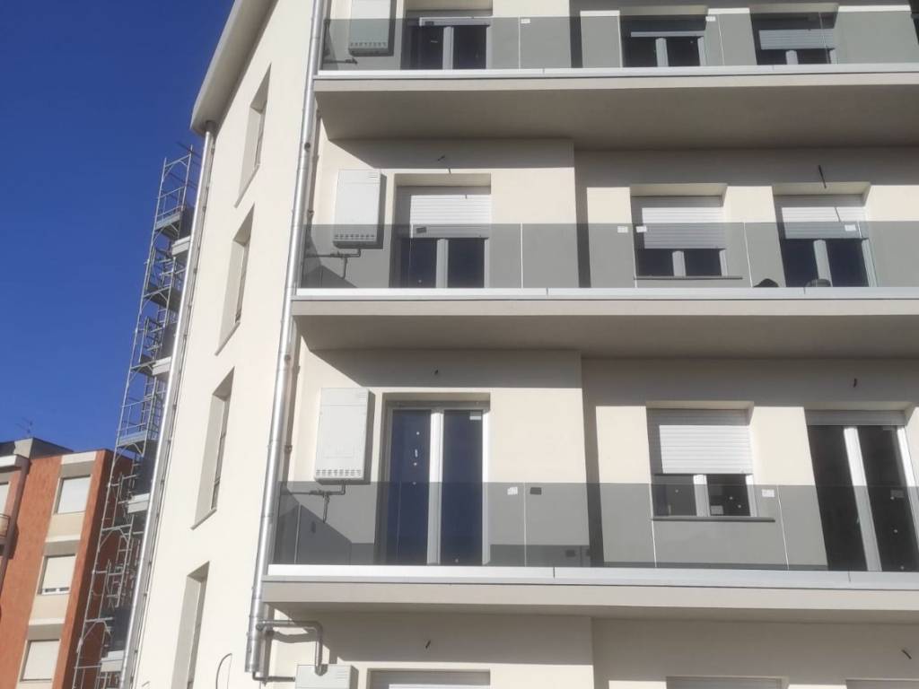 appartamento in vendita ad Ancona in zona Vallemiano