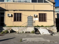 locale commerciale in vendita ad Ancona in zona Baraccola