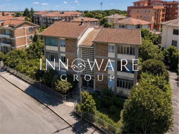 appartamento in vendita ad Ancona in zona Posatora