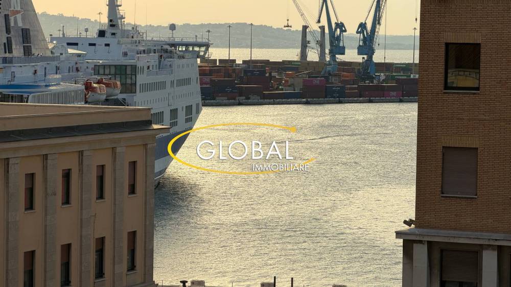 appartamento in vendita ad Ancona in zona Centro Storico
