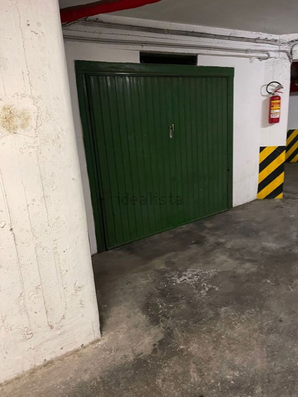 box auto in vendita ad Ancona in zona Montirozzo