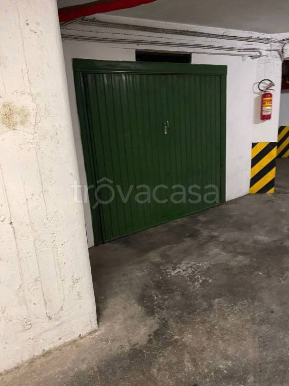 box auto in vendita ad Ancona in zona Vallemiano