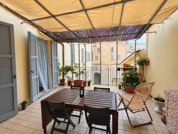 appartamento in vendita ad Ancona in zona Centro Storico