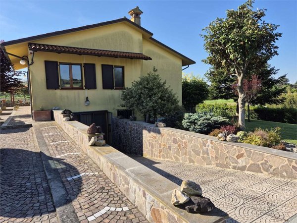 casa indipendente in vendita ad Ancona