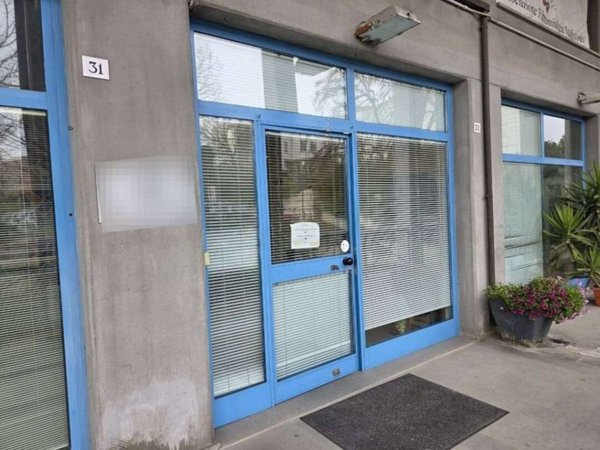 ufficio in vendita ad Ancona in zona Ponte Rosso