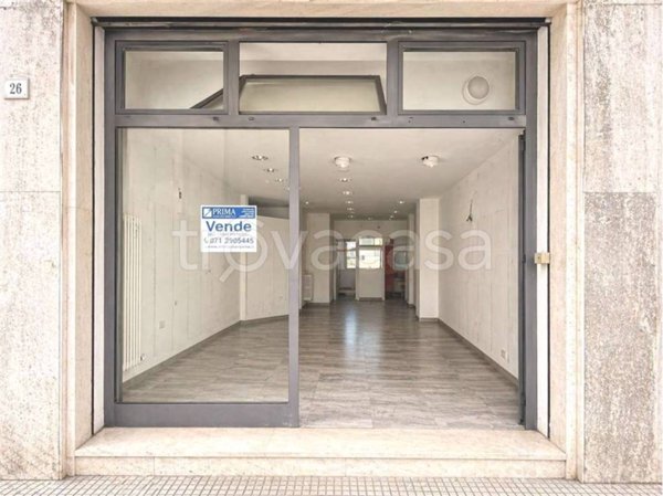 appartamento in vendita ad Ancona in zona Adriatico