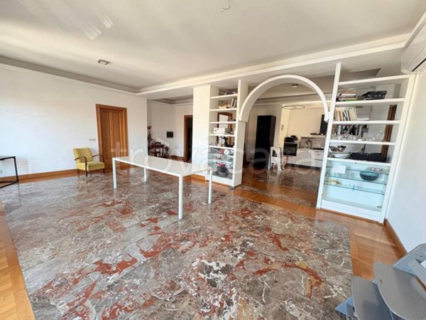 appartamento in vendita ad Ancona in zona Centro Storico