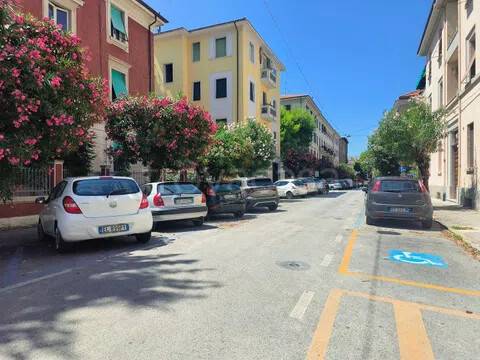 appartamento in vendita ad Ancona in zona Adriatico