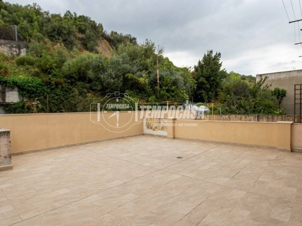 appartamento in vendita ad Ancona in zona Vallemiano