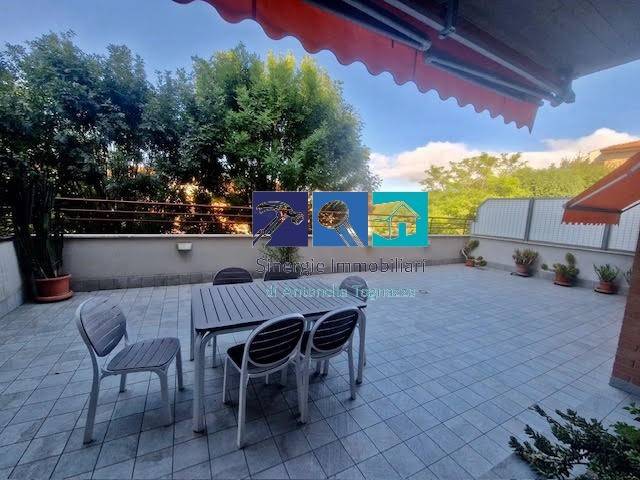 appartamento in vendita ad Ancona in zona Montedago
