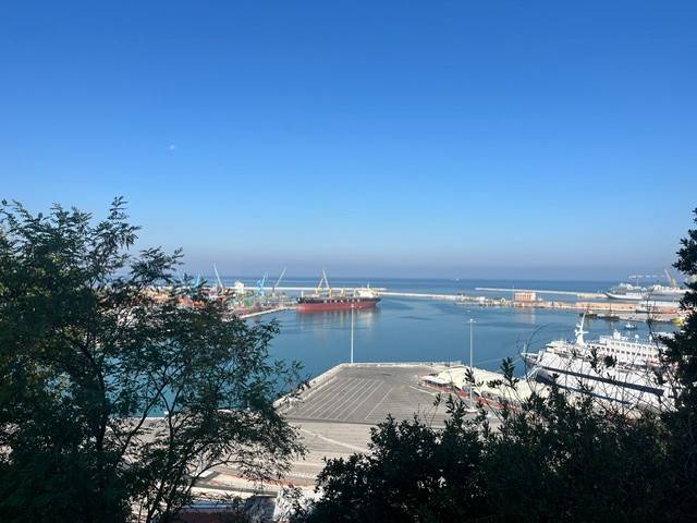 appartamento in vendita ad Ancona in zona Gli Archi