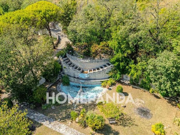 casa indipendente in vendita ad Ancona in zona Gallignano