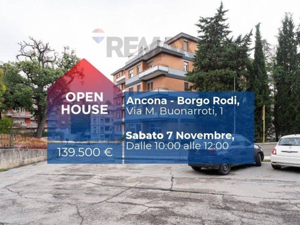 appartamento in vendita ad Ancona in zona Vallemiano
