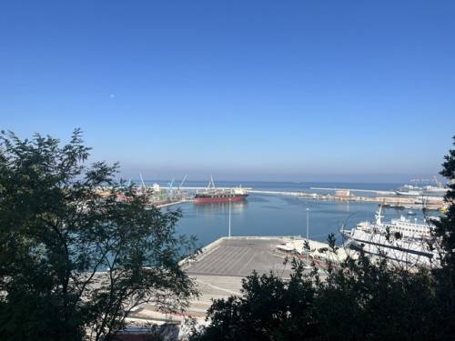 appartamento in vendita ad Ancona in zona Gli Archi
