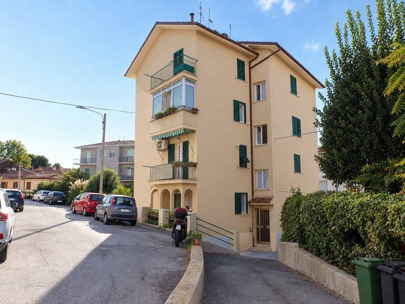 appartamento in vendita ad Ancona in zona Tavernelle