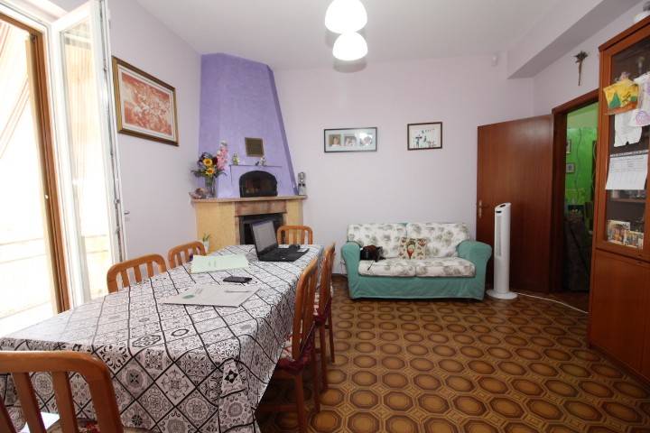 casa indipendente in vendita ad Arcevia in zona Ripalta