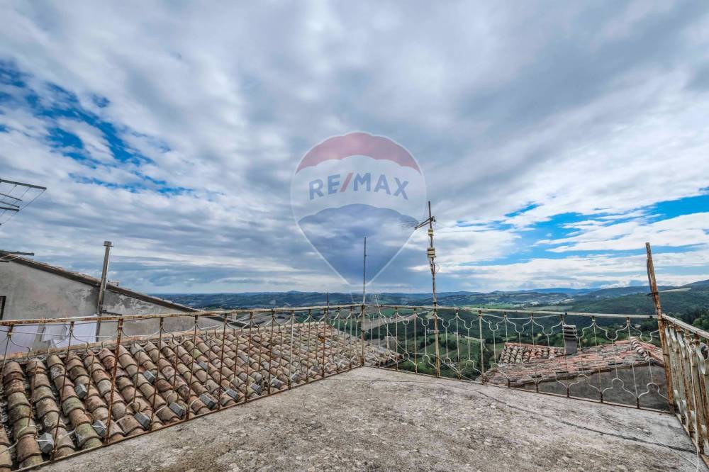 casa indipendente in vendita ad Arcevia
