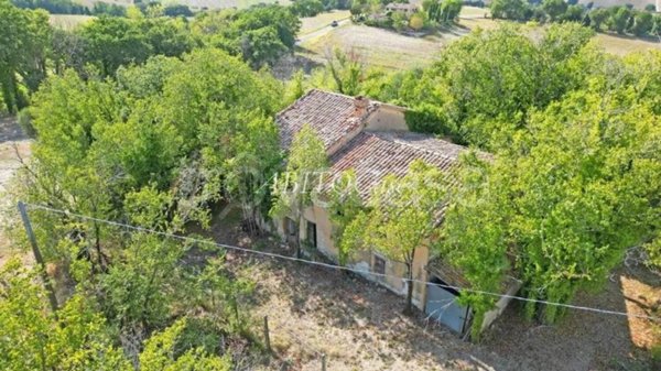 casa indipendente in vendita ad Arcevia
