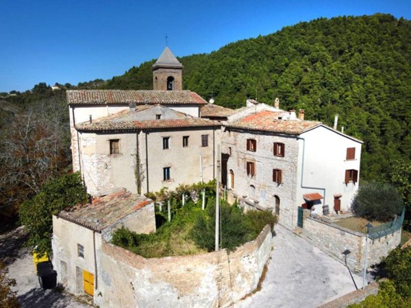 casa indipendente in vendita ad Arcevia