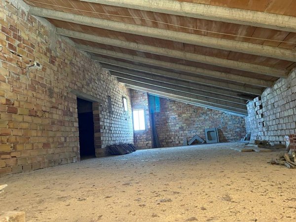 casa indipendente in vendita ad Arcevia in zona Costa