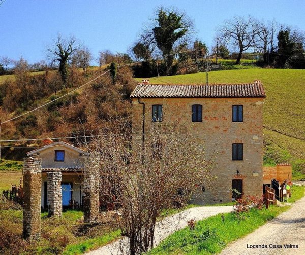 casa indipendente in vendita ad Arcevia