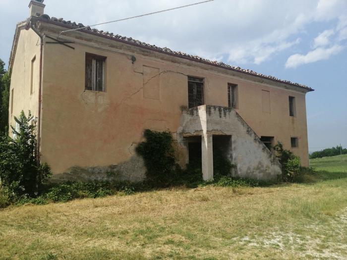 casa indipendente in vendita ad Arcevia
