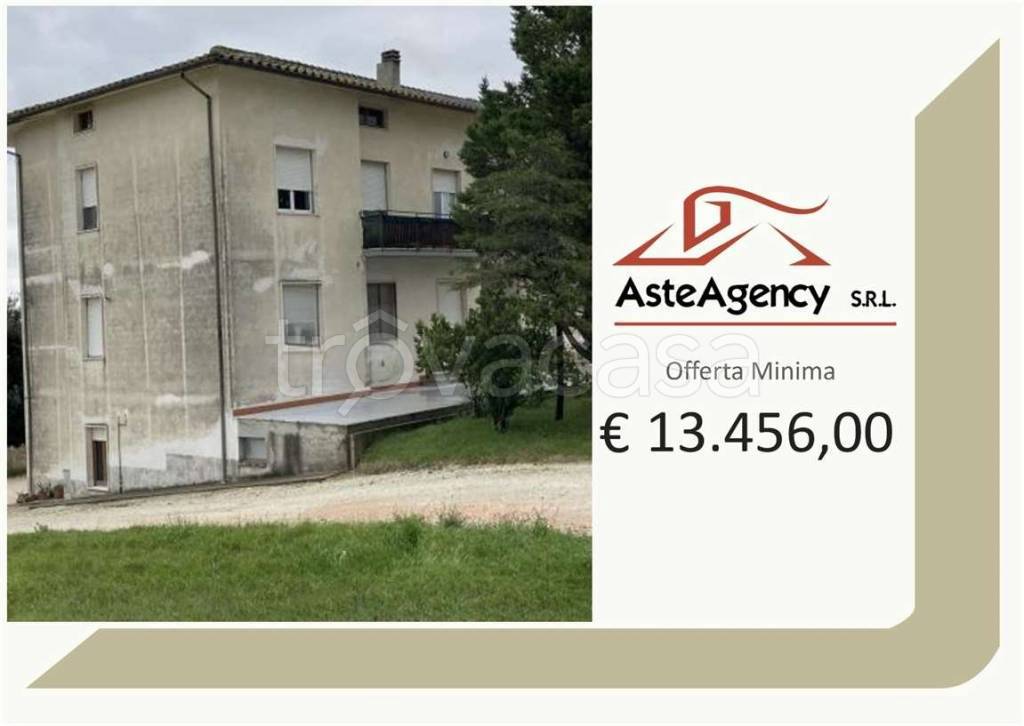 appartamento in vendita ad Arcevia in zona Montale