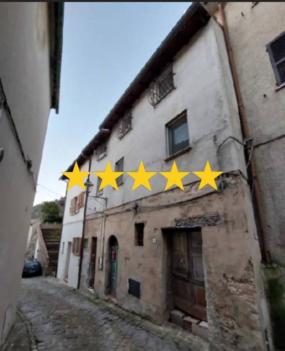 appartamento in vendita ad Arcevia