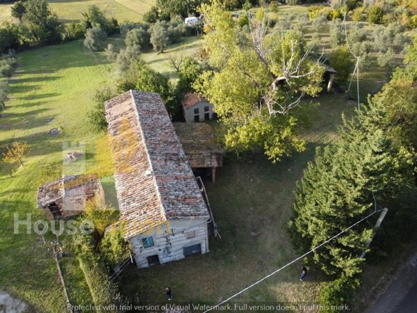 casale in vendita ad Arcevia