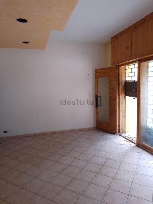 negozio in vendita ad Arcevia in zona San Giovanni Battista