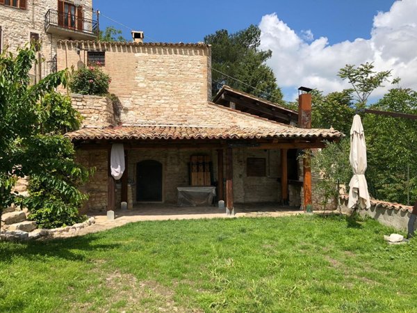 appartamento in vendita ad Arcevia