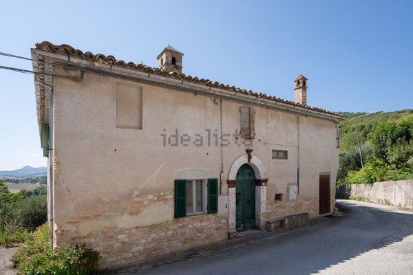 appartamento in vendita ad Arcevia