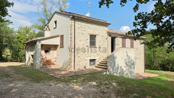 appartamento in vendita ad Arcevia