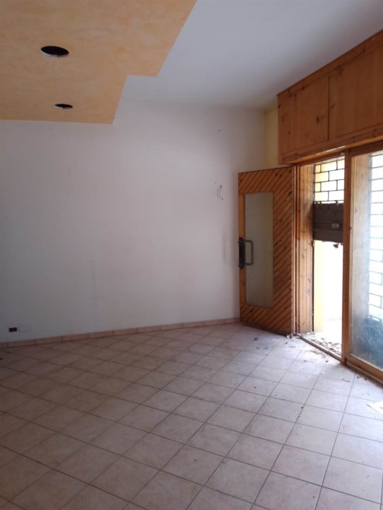 negozio in vendita ad Arcevia in zona San Giovanni Battista