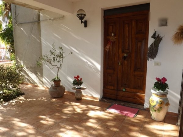 casa semindipendente in vendita ad Arcevia