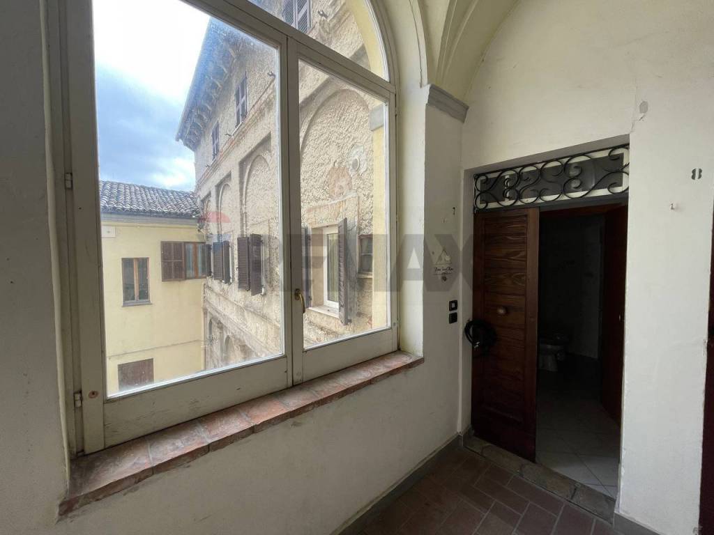 appartamento in vendita ad Arcevia in zona Palazzo