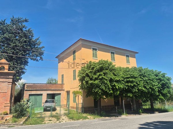 casa indipendente in vendita ad Arcevia in zona Castiglioni