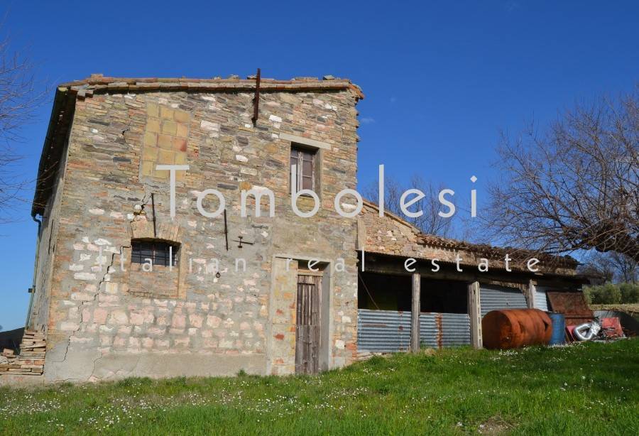 casa indipendente in vendita ad Arcevia in zona Costa