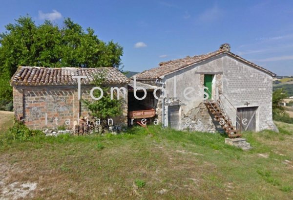 casale in vendita ad Arcevia in zona Costa