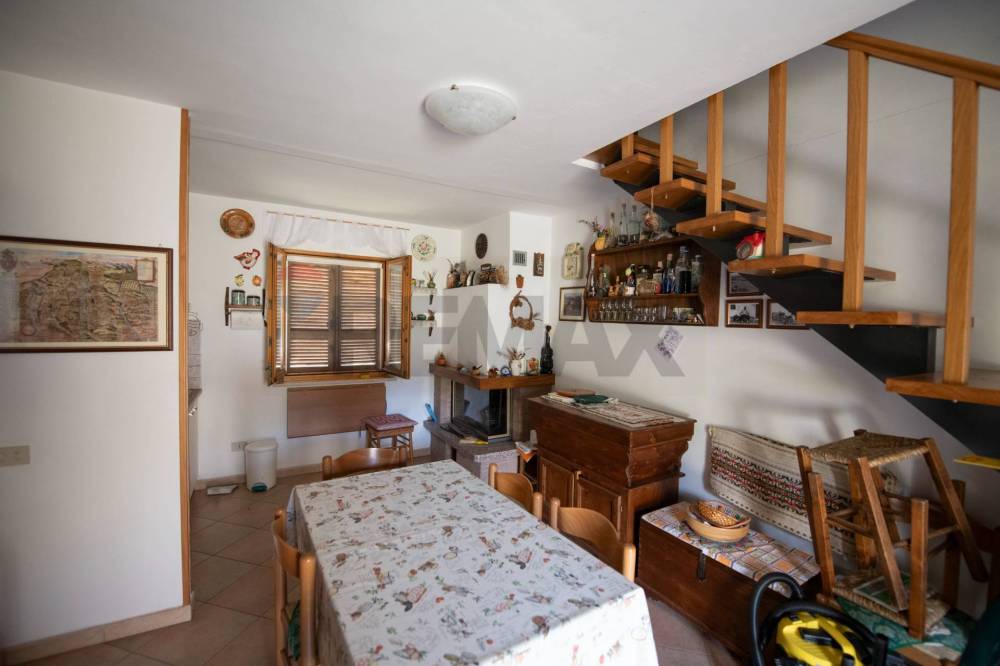 appartamento in vendita ad Arcevia
