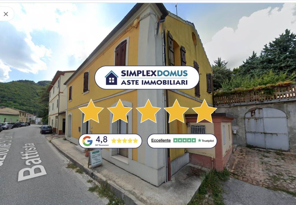 appartamento in vendita ad Arcevia in zona San Giovanni Battista