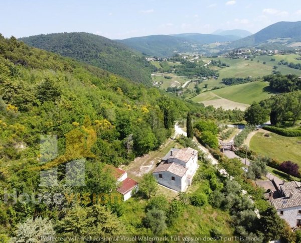 casale in vendita ad Arcevia