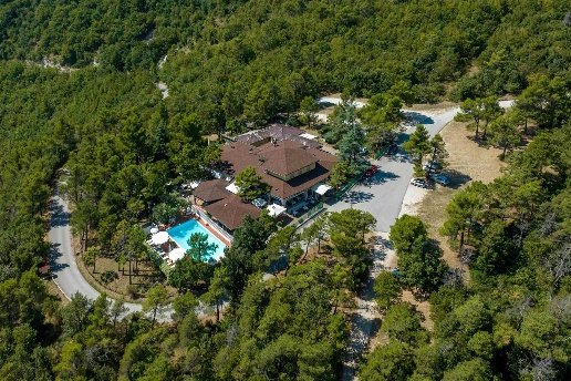 casa indipendente in vendita ad Arcevia in zona Costa