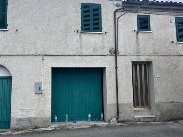 appartamento in vendita ad Arcevia in zona San Giovanni Battista