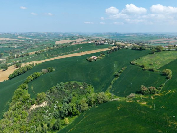 casa indipendente in vendita ad Arcevia in zona Ripalta
