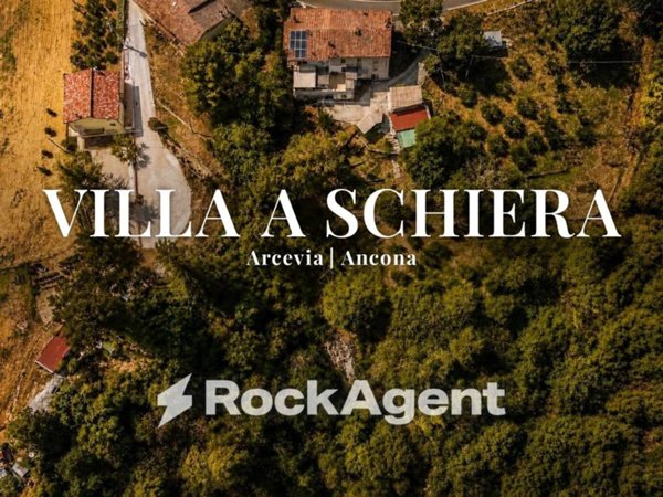 casa indipendente in vendita ad Arcevia
