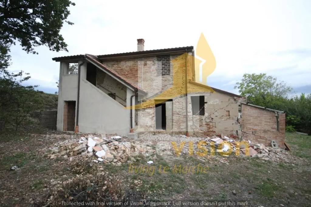 casa indipendente in vendita a Barbara