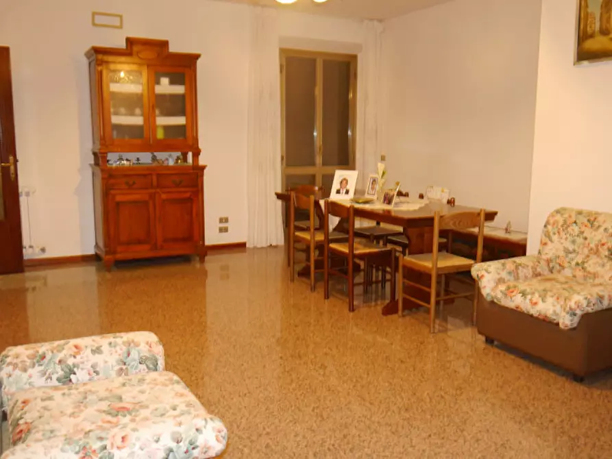 casa indipendente in vendita a Barbara