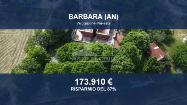 negozio in vendita a Barbara